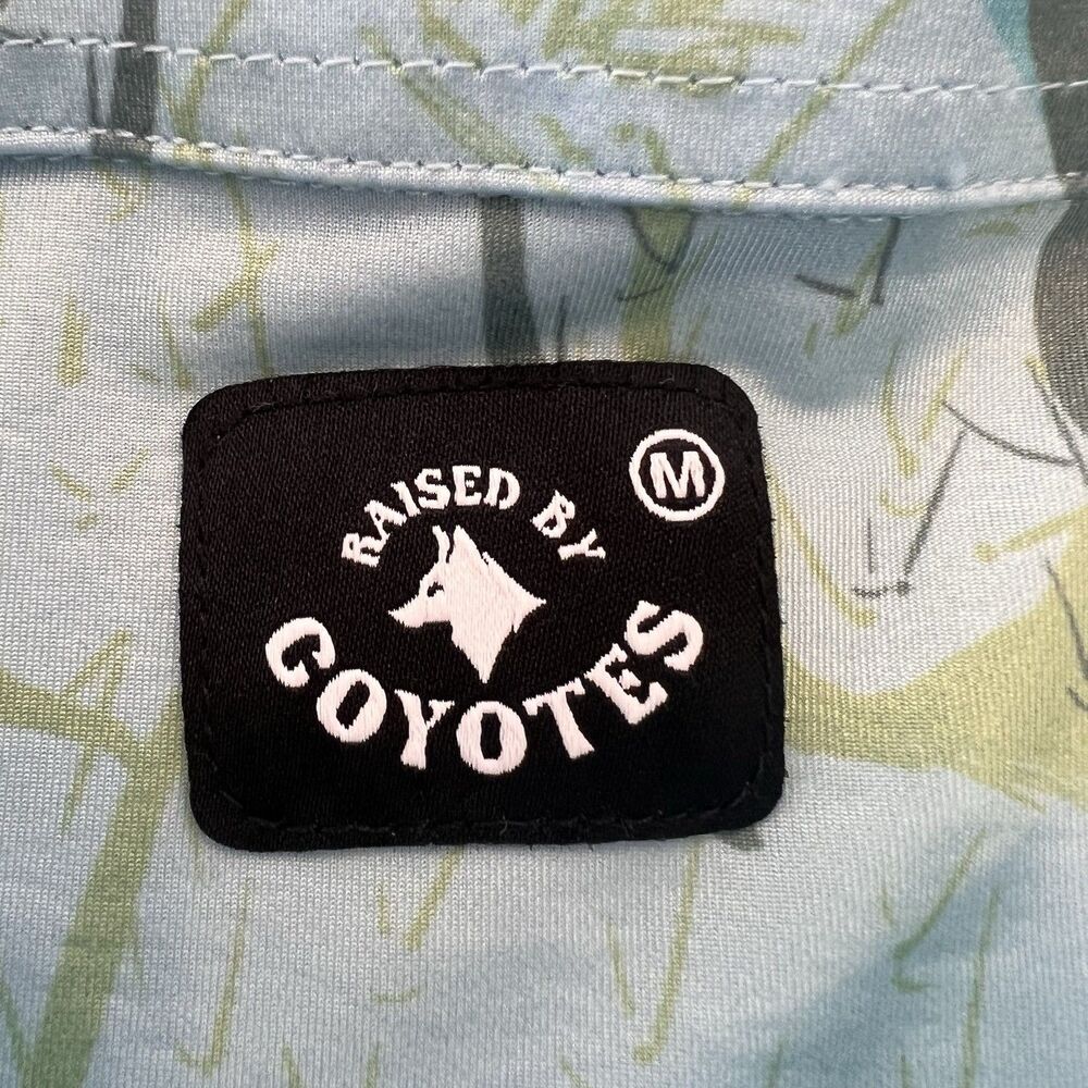 Raised by Coyotes Men’s Golf Polo Nopalitos Print Size M - Picture 2 of 7